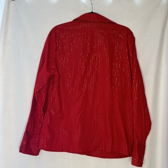 NWT GLORIA VANDERBILT RED METALLIC BUTTON DOWN (XL) - Picture 7 of 7